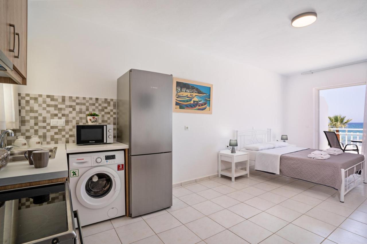 Azure Seaside Apts Magnisía المظهر الخارجي الصورة