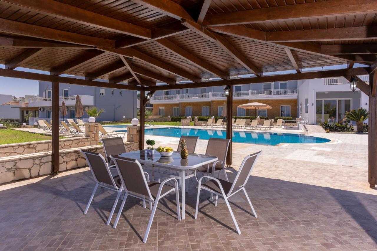 Azure Seaside Apts Magnisía المظهر الخارجي الصورة
