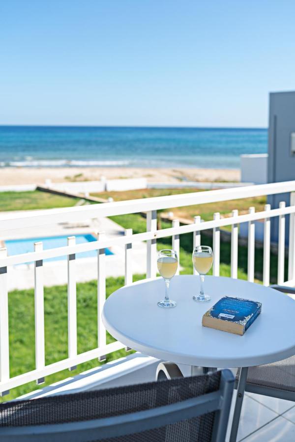 Azure Seaside Apts Magnisía المظهر الخارجي الصورة