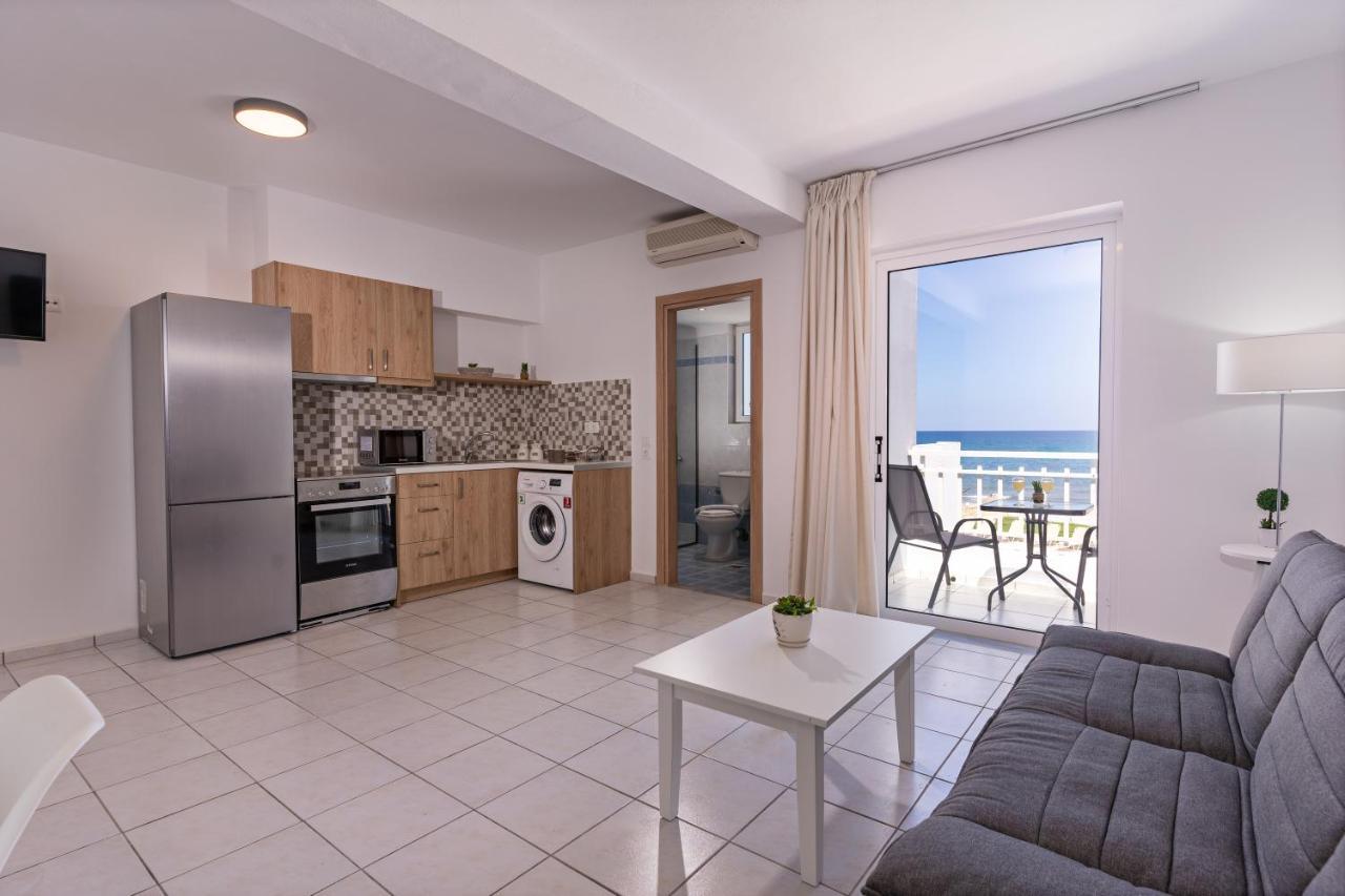 Azure Seaside Apts Magnisía المظهر الخارجي الصورة