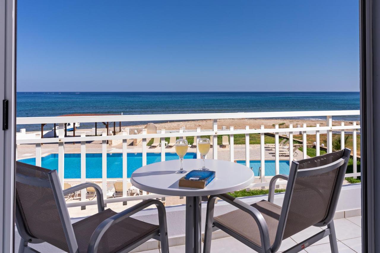 Azure Seaside Apts Magnisía المظهر الخارجي الصورة