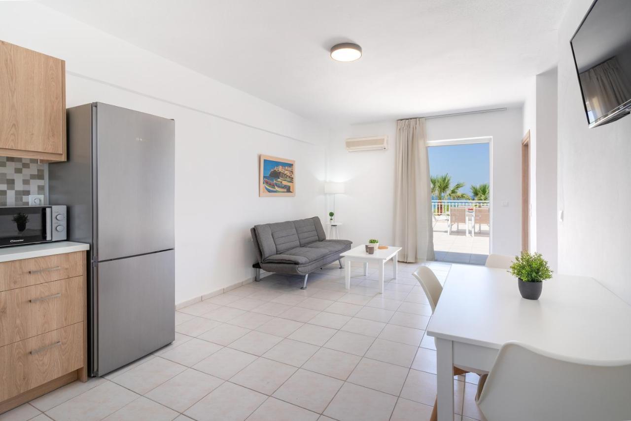 Azure Seaside Apts Magnisía المظهر الخارجي الصورة